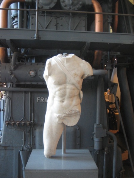 objects of desire... Roman torso in front of a machine